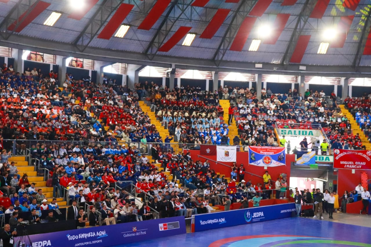 Más de 140 deportistas representan a Huánuco en los Juegos Escolares etapa nacional en Lima