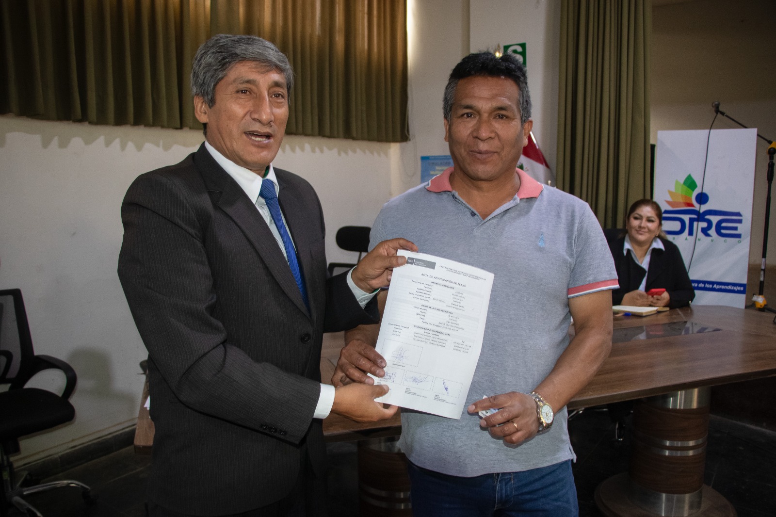 DRE HUÁNUCO ADJUDICA PLAZAS PARA CARGOS DIRECTIVOS EN HUÁNUCO, DOS DE MAYO Y MARAÑÓN